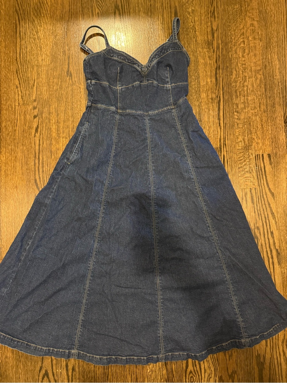 Gap women’s Denim A-Line Sundress with Adjustable Straps - Dark Blue petite med